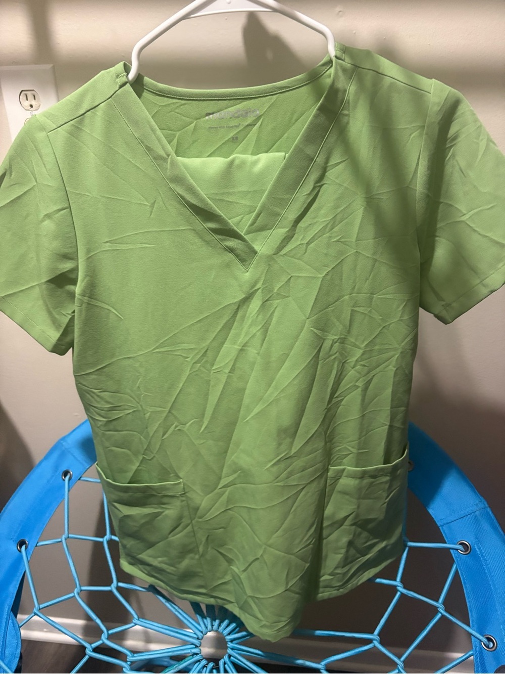 Women’s V-Neck Scrub Top and jogger bottoms in Light Green